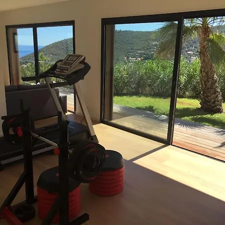 Architect'S Villa - Swimming Pool - Sea View - Mountain View - 300M2 Of Terraces Sainte Lucie De Porto Vecchio فيلة كونكا
